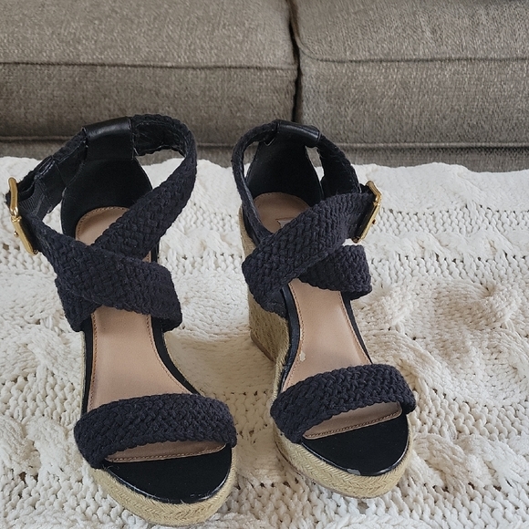 Steve Madden Espadrille Woven Cross Buckle Strap‎ Women 7 1/2 Black Sandals - Picture 1 of 12
